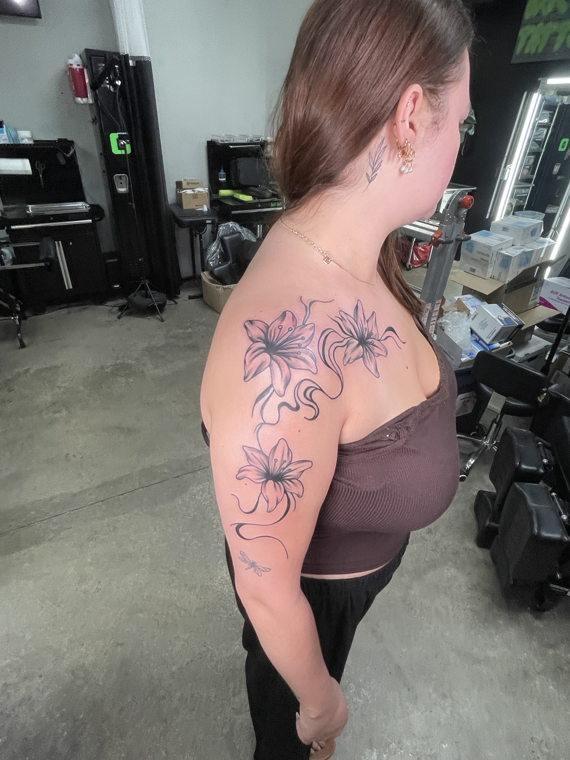 Floral shoulder tattoo alternate angle