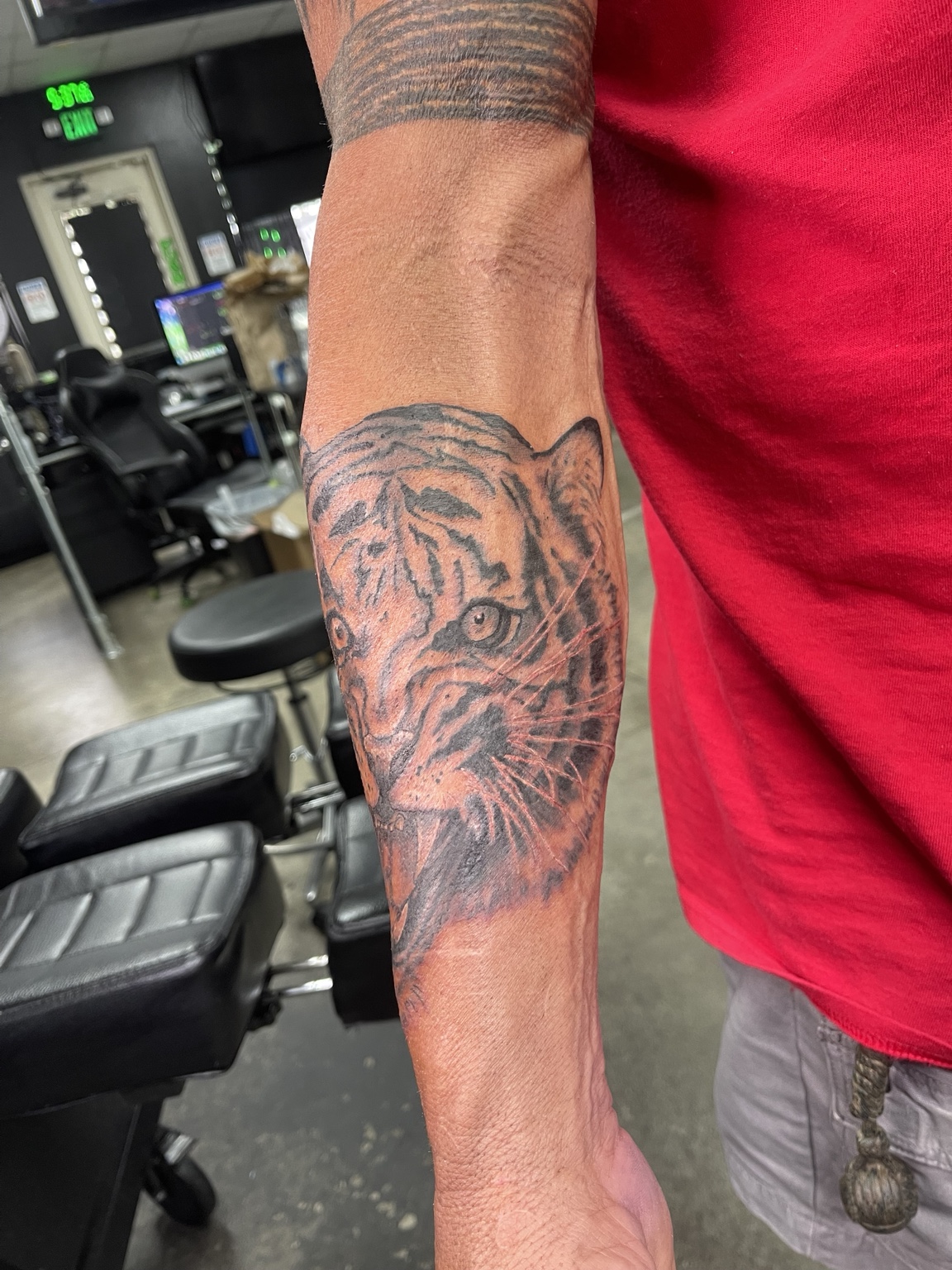 Tiger forearm tattoo primary view